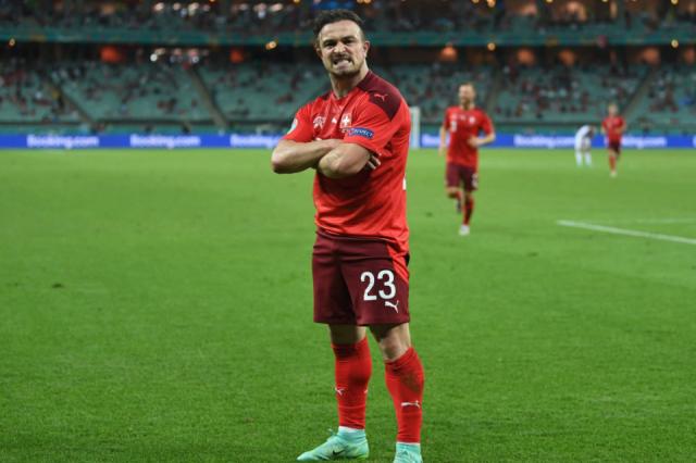 开云体育-梅开二度击碎质疑 沙奇里成为瑞士足球大赛第一人